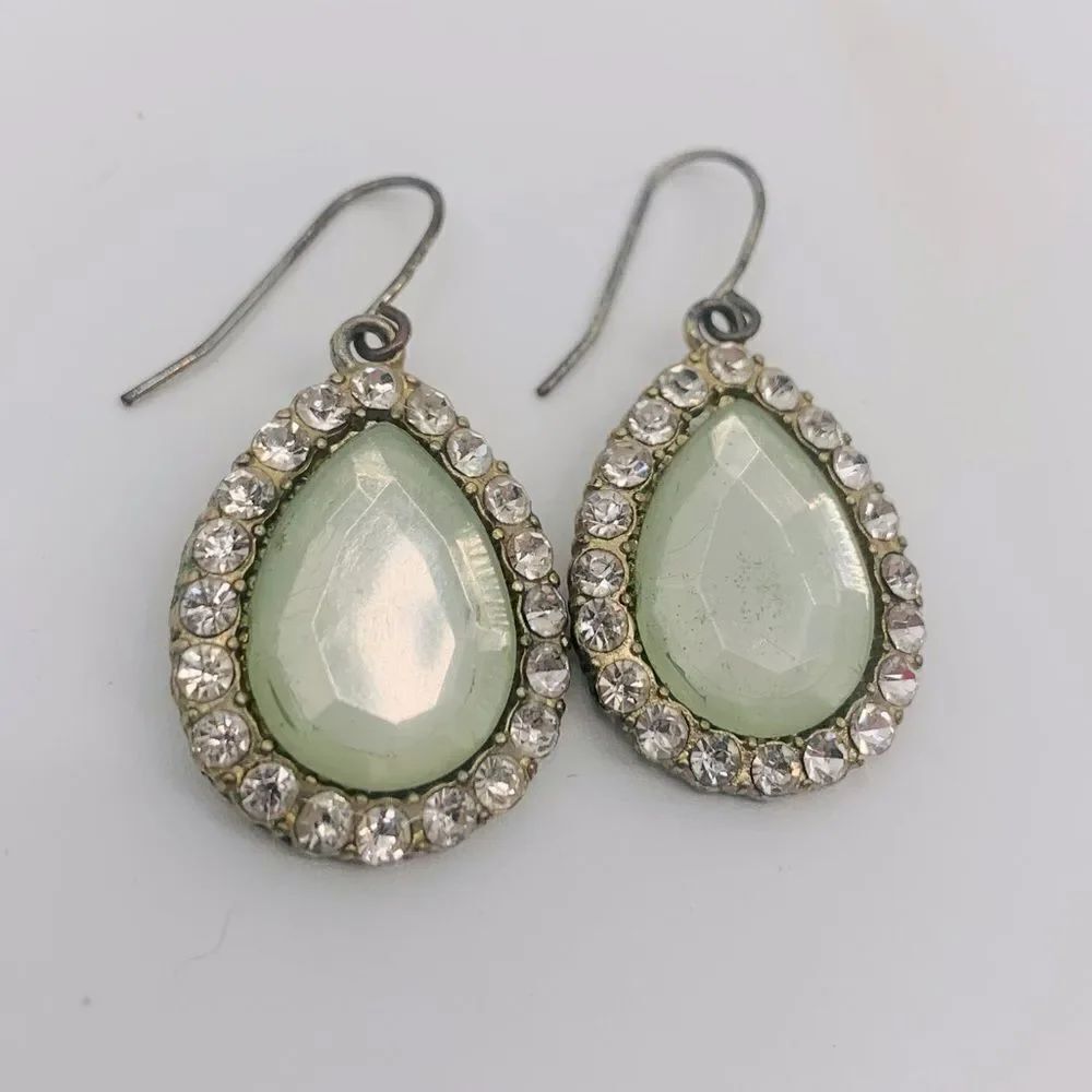 Vintage Elegant Green amethyst style Teardrop Earrings with Crystal Accents